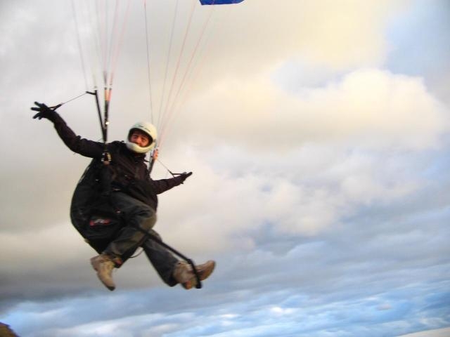 volando en parapente